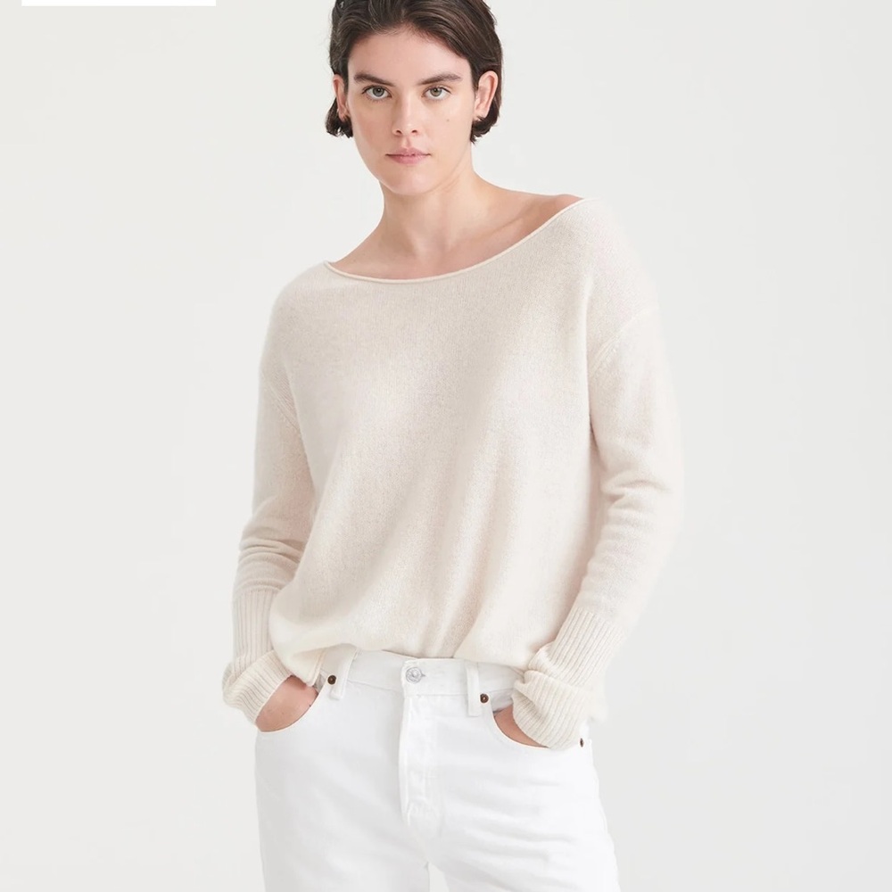Cashmere lightweight boatneck sweater